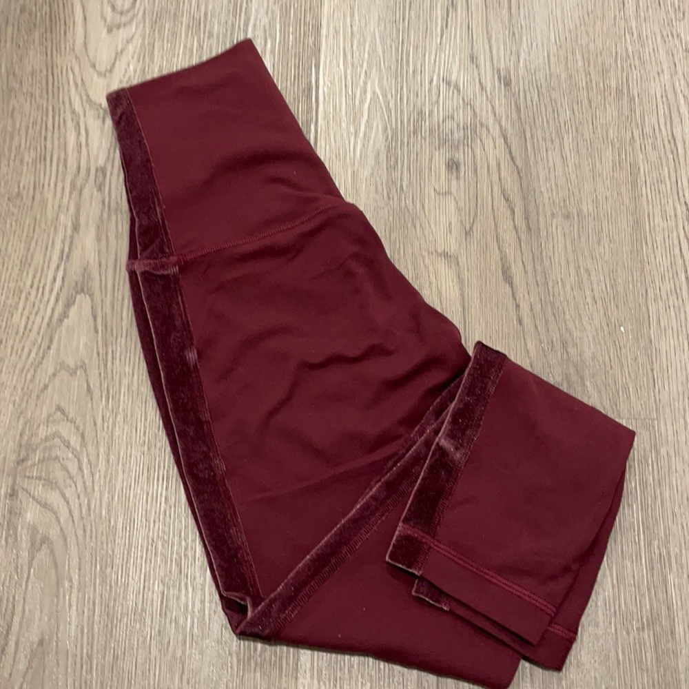 lululemon super HR align 23” velvet GARN